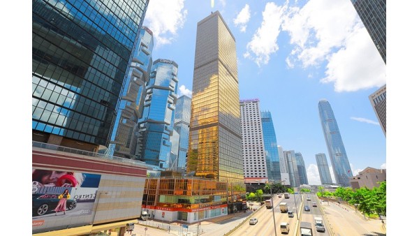 放售港島主要商業區甲級寫字樓 ⾦鐘遠東⾦融中⼼中層06室